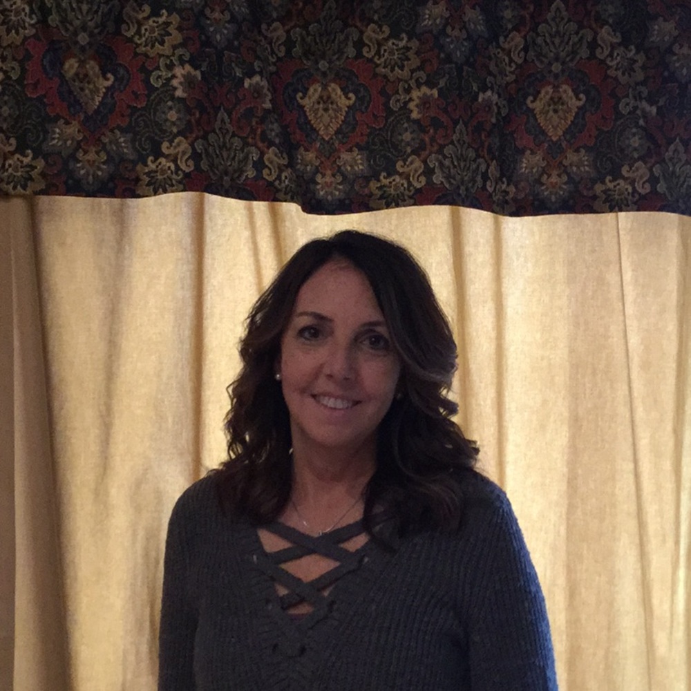 Meet your Posher, Deborah